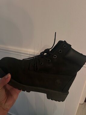Black Timberland’s women’s